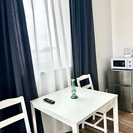 בית הארחה Miniapartment Mit Bad Und Kochnische 3*