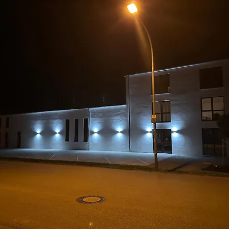 Miniapartment Mit Bad Und Kochnische